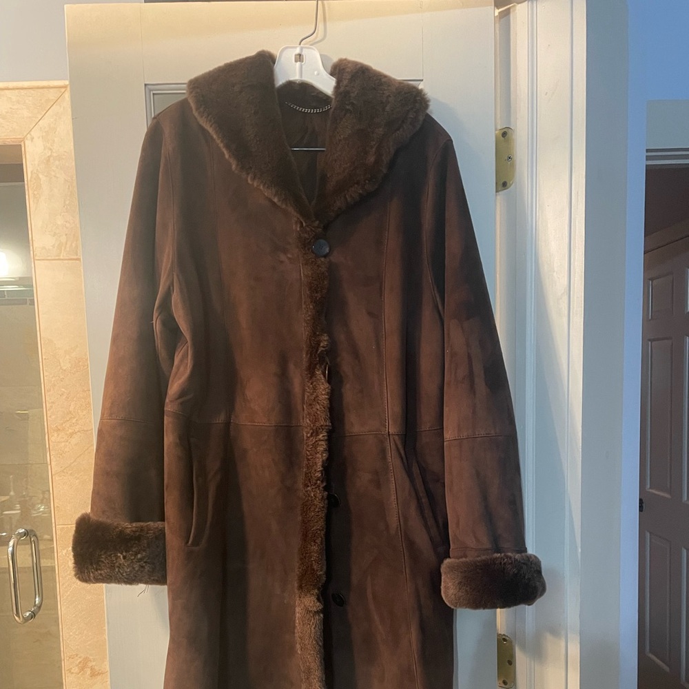 Marco Gianotti brown shearling coat.  Gorgeous brown outer and lining. Size 12